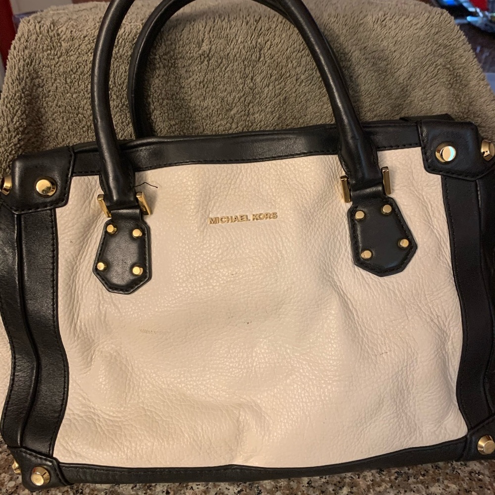 Michael Kors Medium Purse